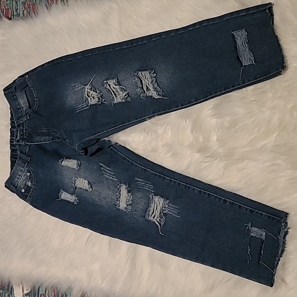 Distressed Boyfriend Jean's